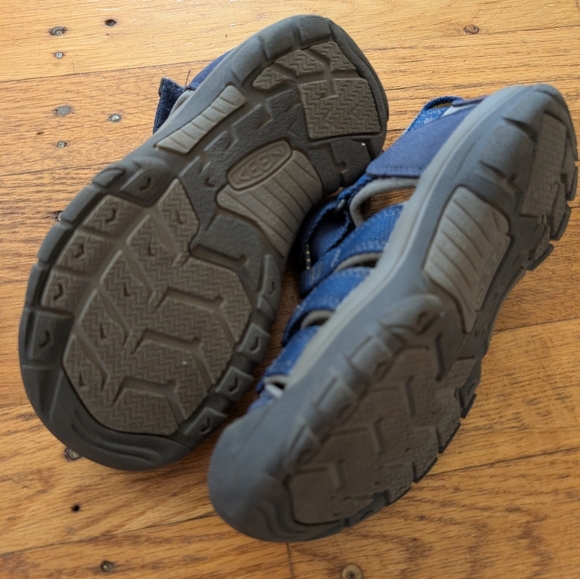 Keen Blue Sandals Boys Size 13 - Picture 5 of 6